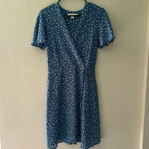 Monteau Blue Floral Spring/Summer dress Size Medium